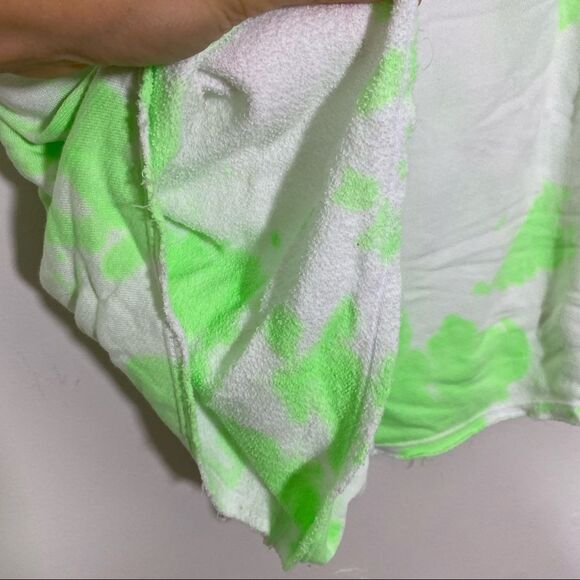 ANTHROPOLOGIE Sundry White and Neon Green Cotton Athletic Sweatshorts - Picture 6 of 7